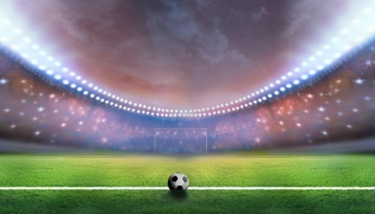 世青赛闪耀引多方角逐，巴萨果断留人奠定梅西传奇之路