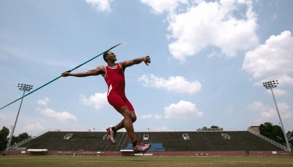 亚洲篮球的寒冬，中国男篮成独苗，奥运资格背后的挑战与希望